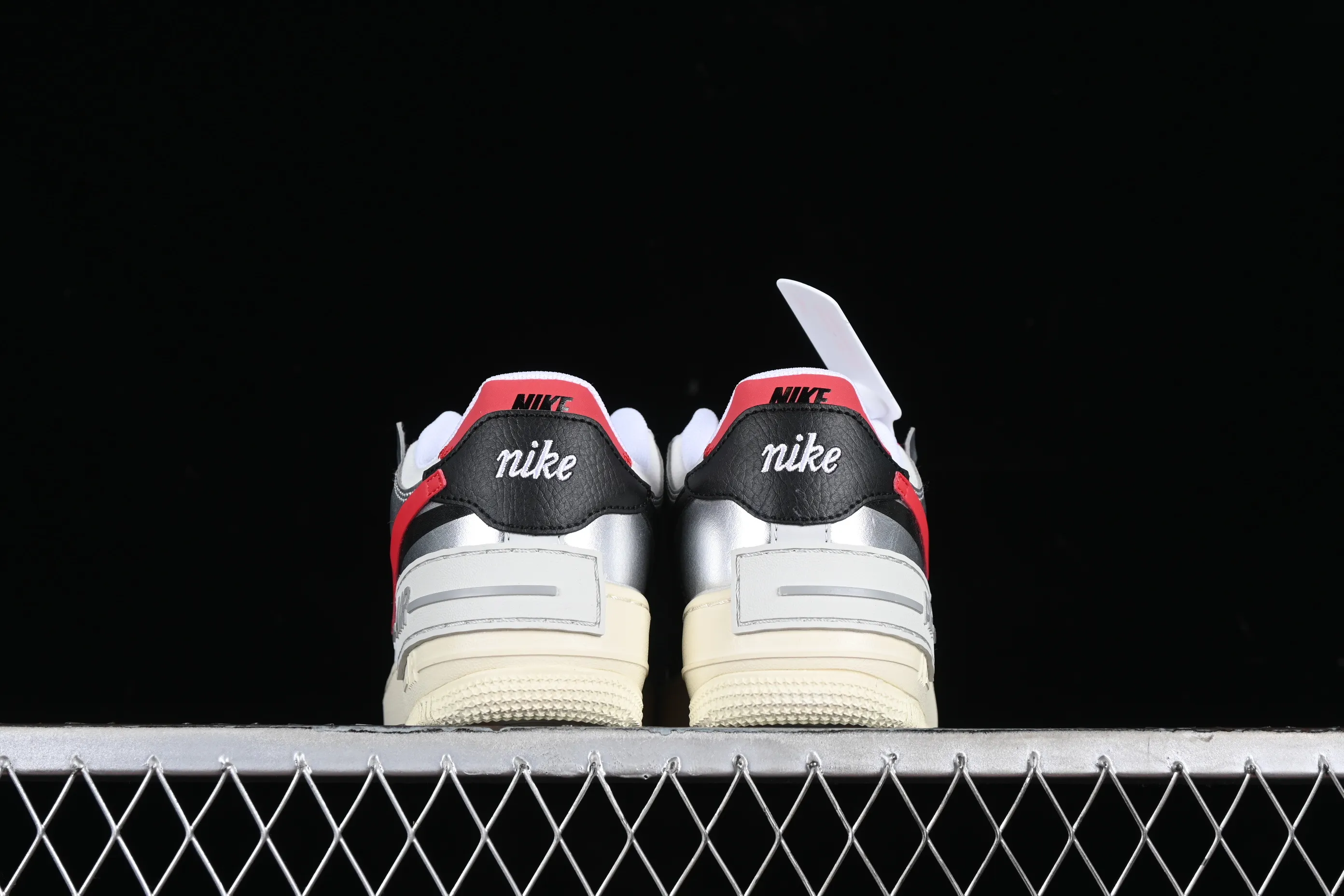 All Categories Nk Air Force 1 Air Force Series Nk Air Force 1 Shadow Air Force Lightweight Increase Nk Air Force 1 Shadow Air Force One Lightweight Increase Low-top Versatile Sneakers FN6335-100